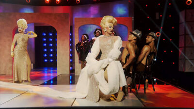 RuPauls Drag Race Season 16 Episode 07 - The Sound of Rusic - Q seated